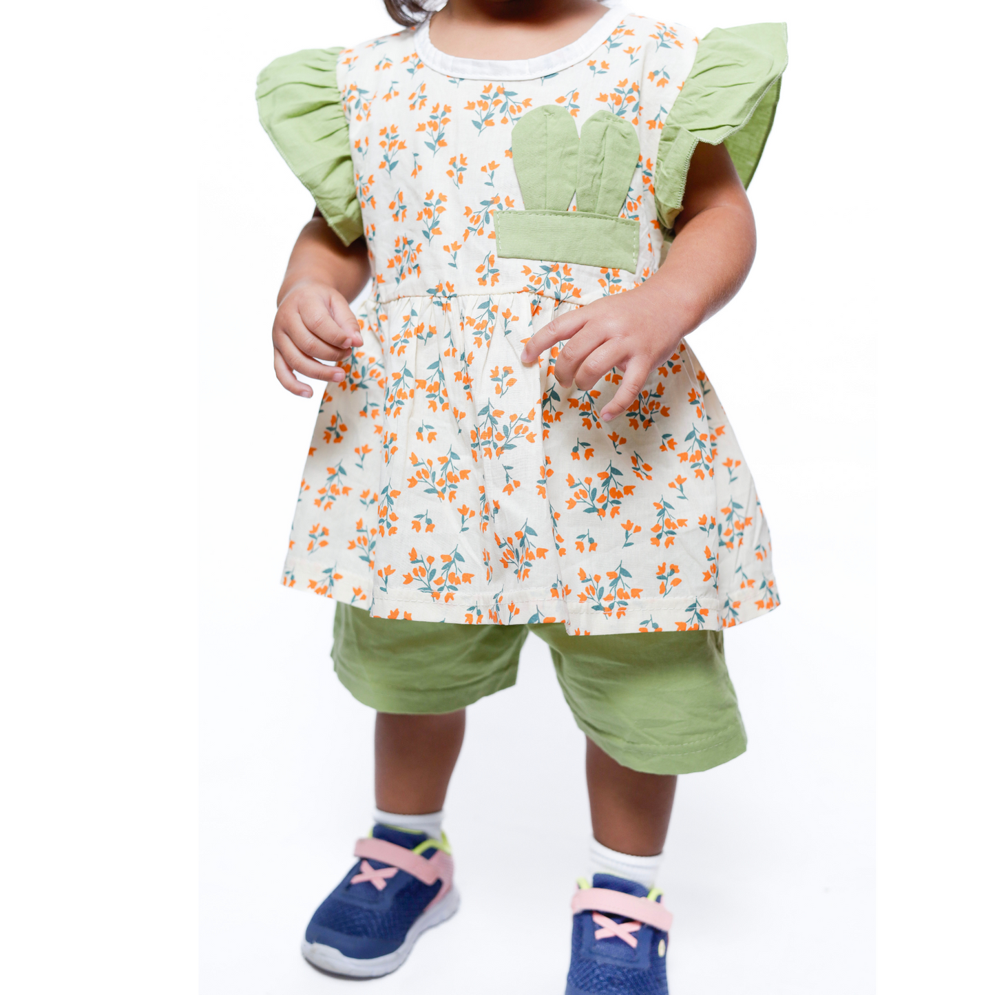 Conjunto Niña Flores