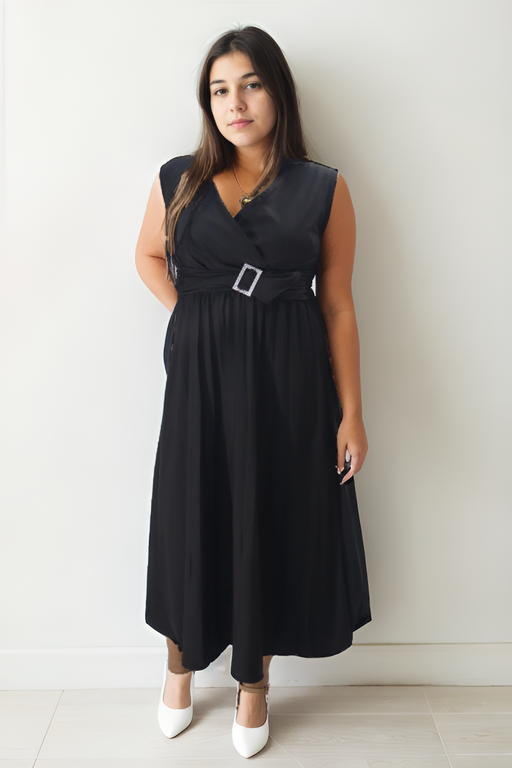 Vestido de dama con detalle en la cintura