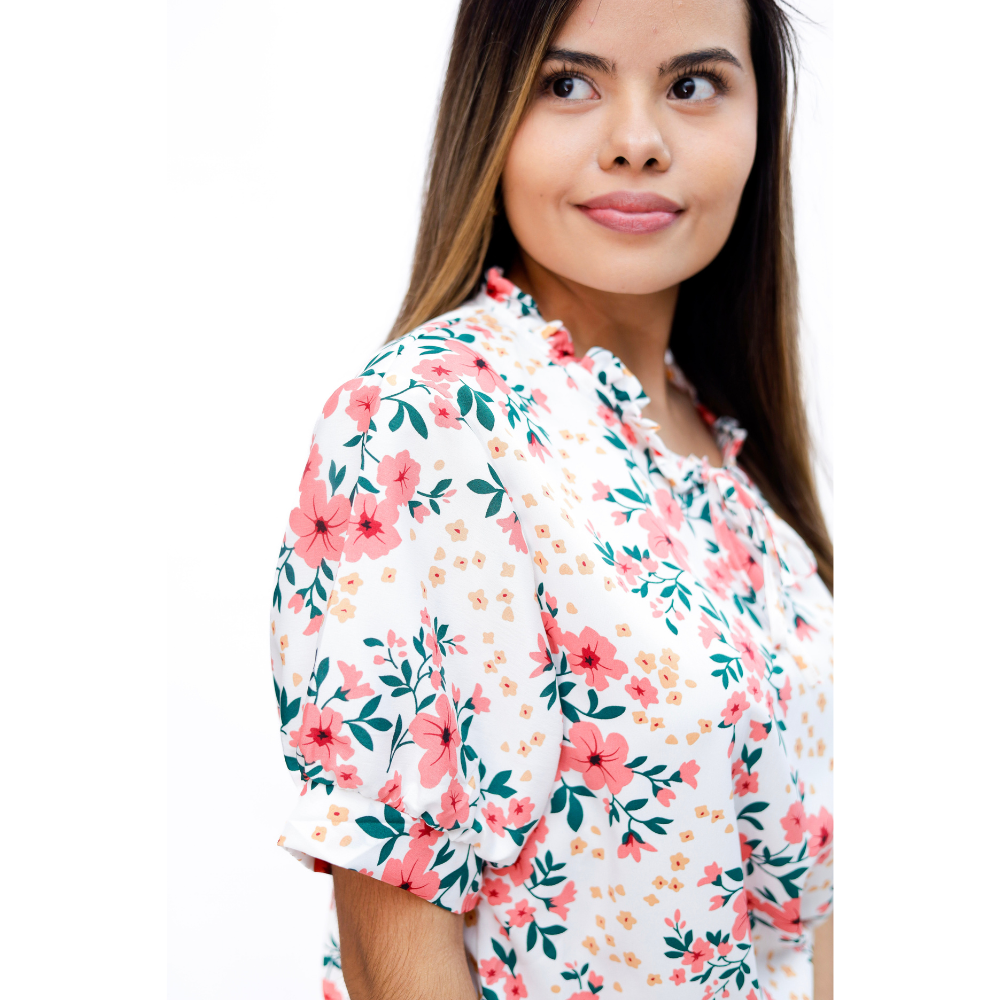 BLUSA ESTAMPADA FLORAL MANGA CORTA DAMA