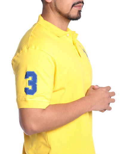 Camisa Polo con logo mediano al frente Variedad de colores
